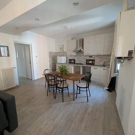 Casa Inzani Apartament